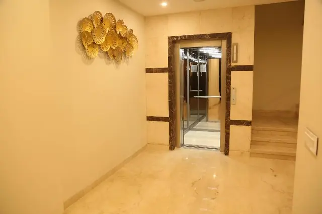 Hotel Maple Grand