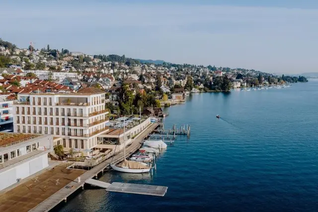 Alex Lake Zurich