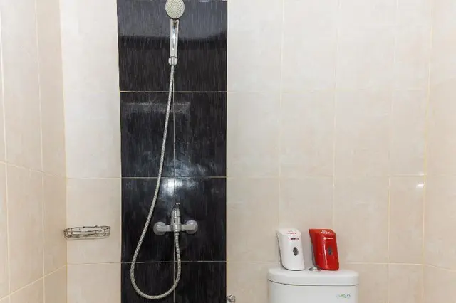 RedDoorz Plus @ Paal 2 Manado