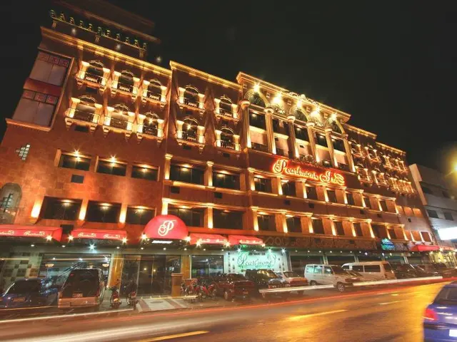 Pearlmont Hotel