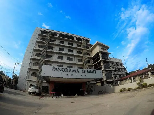 Panorama summit hotel