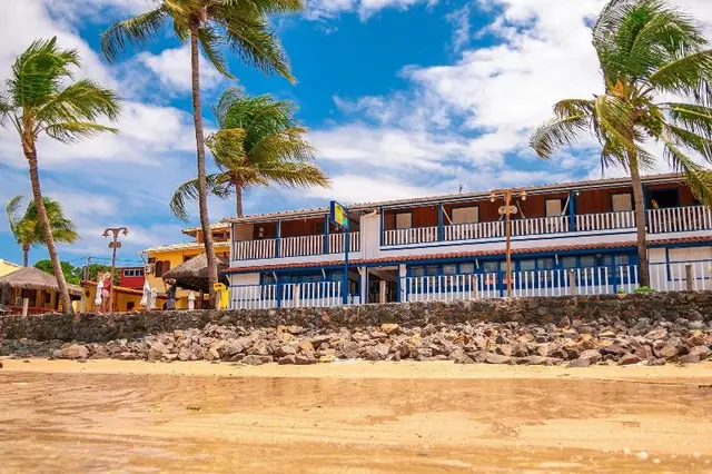 Amendoeira Praia Hotel