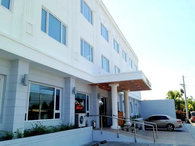 Vera Hotel