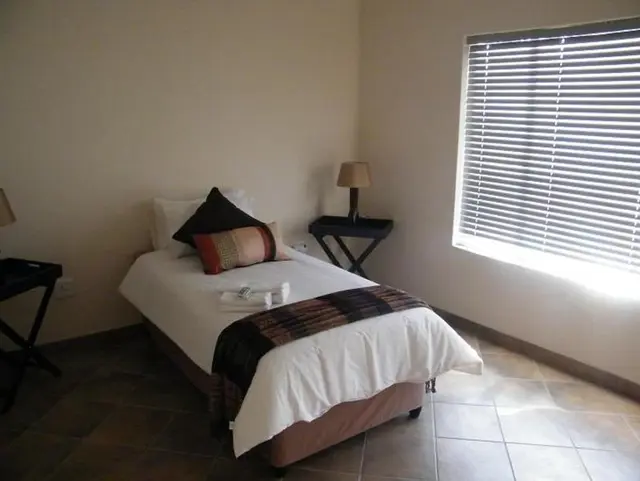 Airport Lodge Guest House