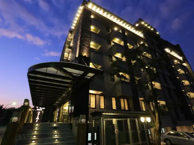 Classic Hotel Shvatan
