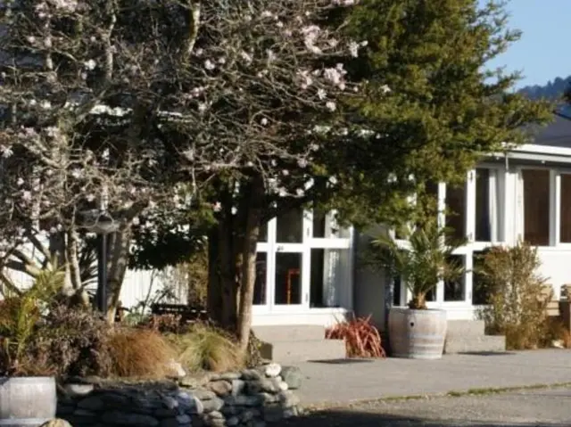 Apostles View Motel