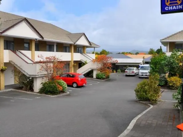 Fenton Court Motel