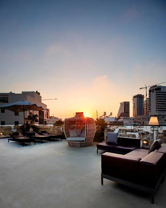 Assemblage boutique hotel