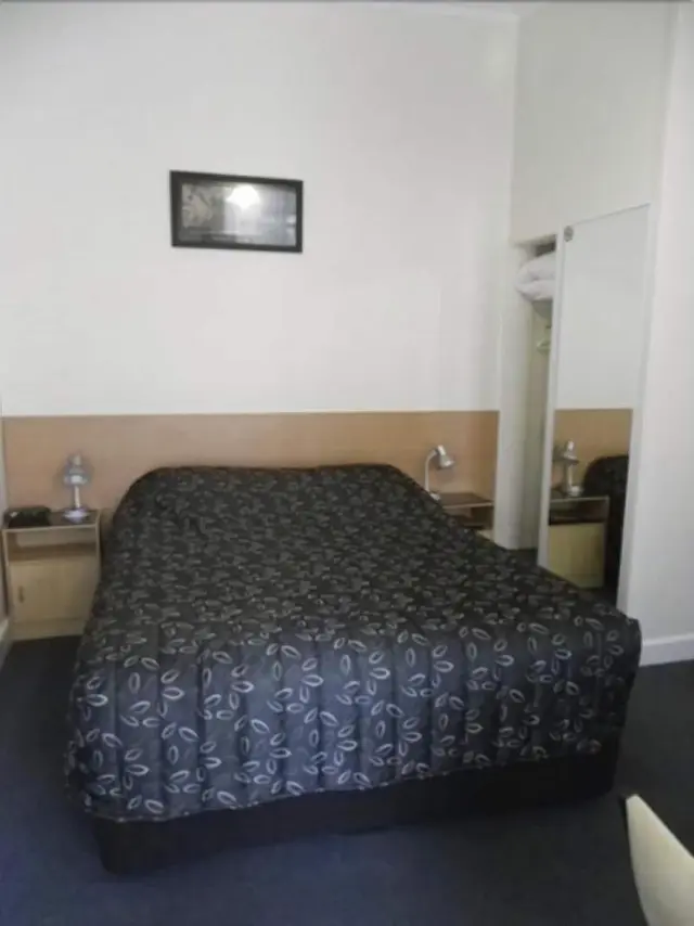 Clifton Motel