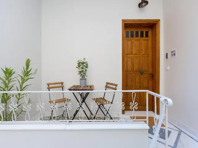Dinostratus Hous