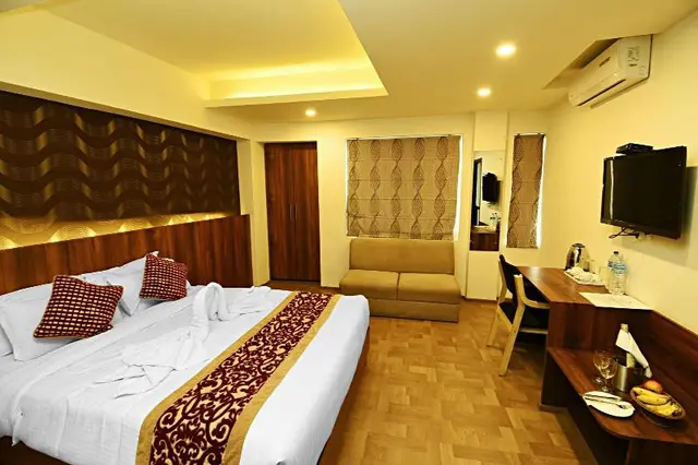 Hotel Royal Suite