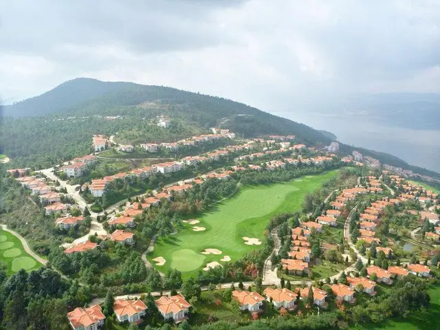 Spring City Golf And Lake Resort