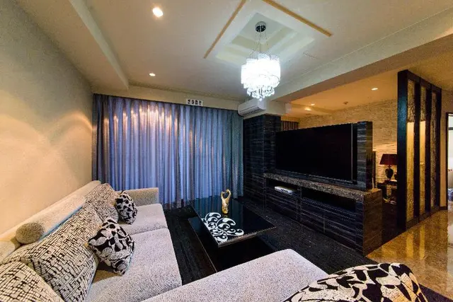 Secret House MAKISHI
