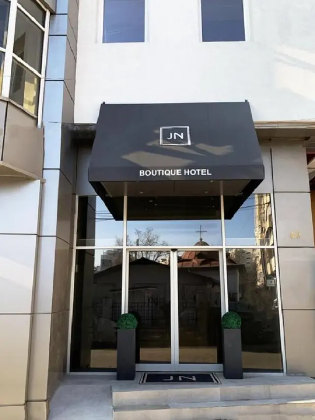 Jn Boutique Hotel