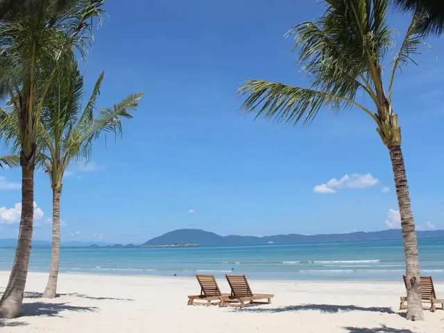 Gm Doc Let Beach Resort And Spa