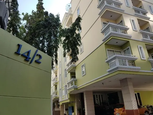 14 Place Sukhumvit Suites