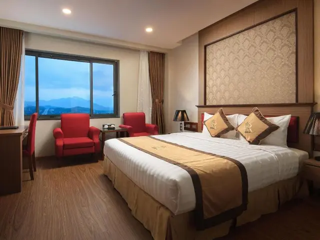 Royal Palace Hotel
