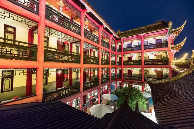 Chengdu Wenjun Courtyard Hotel