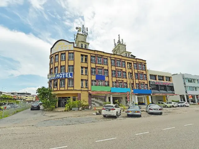 OYO 90494 Sam Huat Hotel