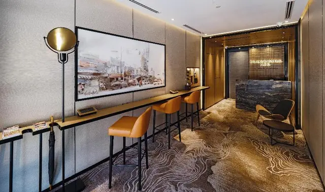 Macallum Central Hotel By PHC
