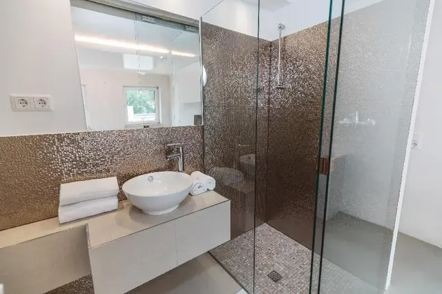 18Arts Hotel