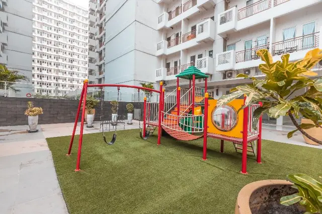 OYO 1948 Apartement Sentul Tower