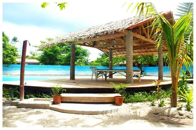 The Sharks Tail Dive Center