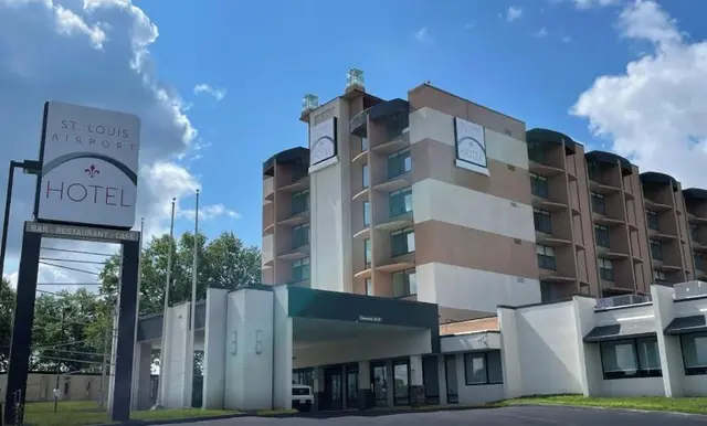 St. Louis Airport Hotel
