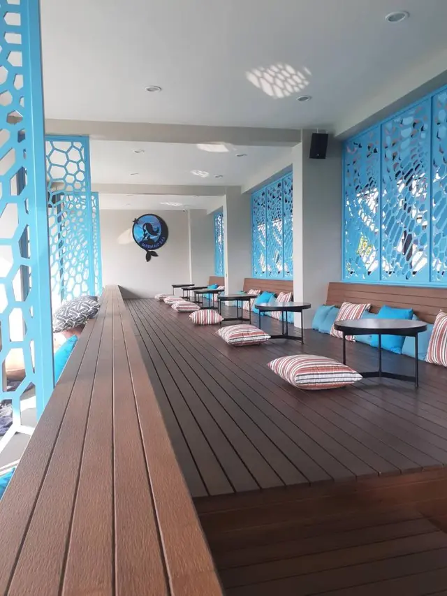 KANA TRIPLE L HOTEL