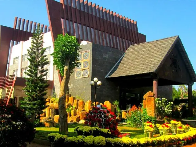 Resort Coffee Tour