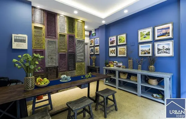 Urban Logde Hotel 