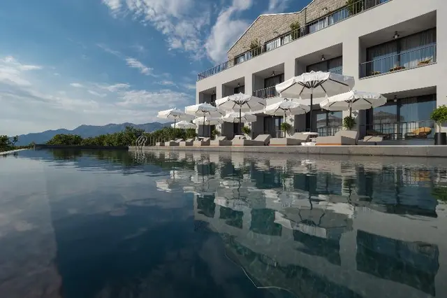 Vivid Blue Serenity Resort