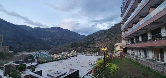 Hotel Divine Ganga Cottage