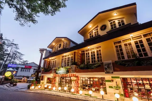 Willow Banks Hotel