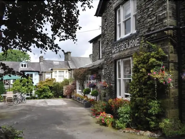 Westbourne BED AND Breakfast