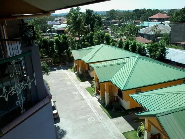 Farm Side Hotel