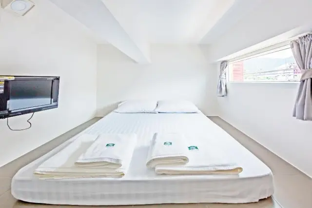 P168 Hostel