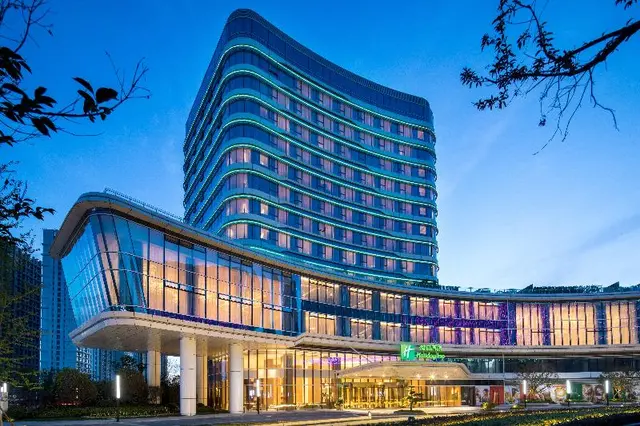Holiday Inn Zhengzhou Riverside