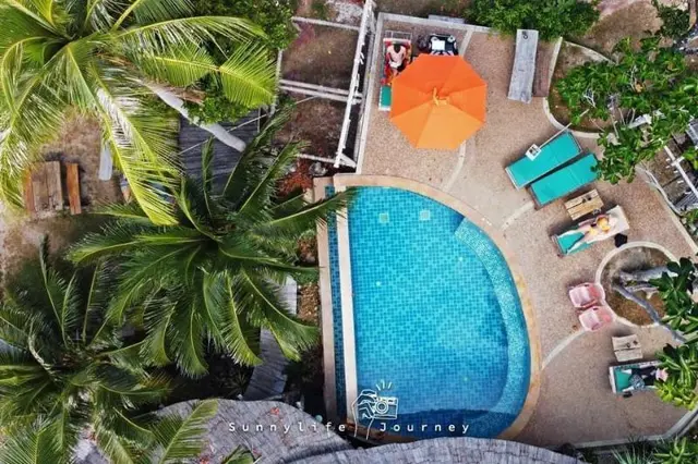 Coco Cape Lanta Resort