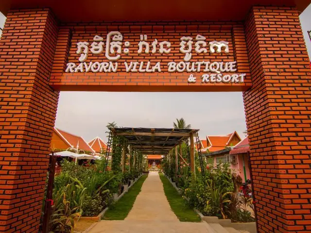 Ravorn Villa Boutique