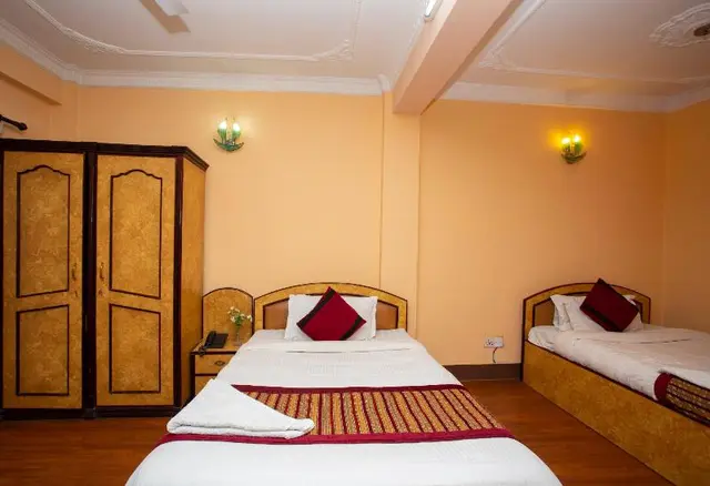 Hotel Happy Home