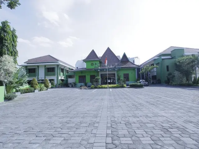 Kesambi Hijau Hotel