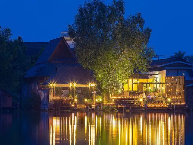Bannsuanmaeklong Resort