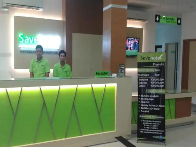Save Hotel