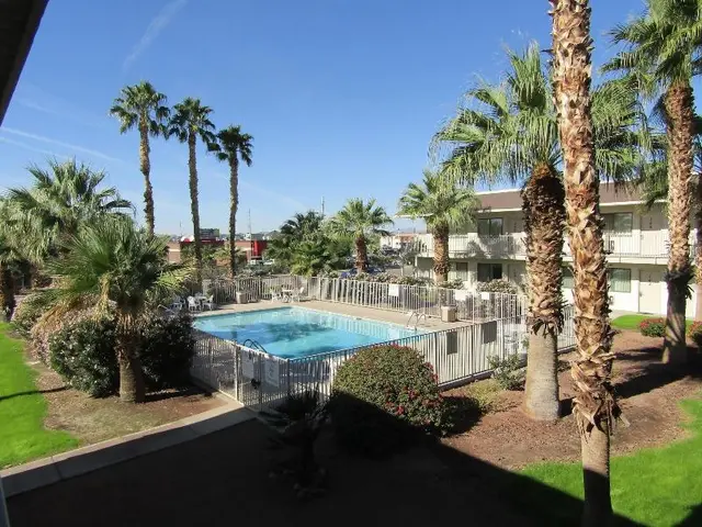 Budgetel Inn Suites Yuma