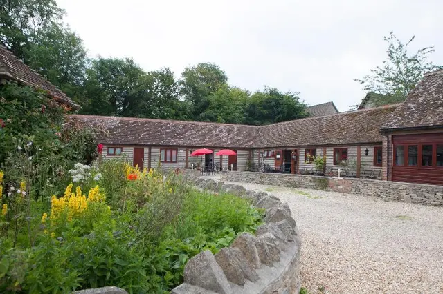 The Kingston Theatre Hotel