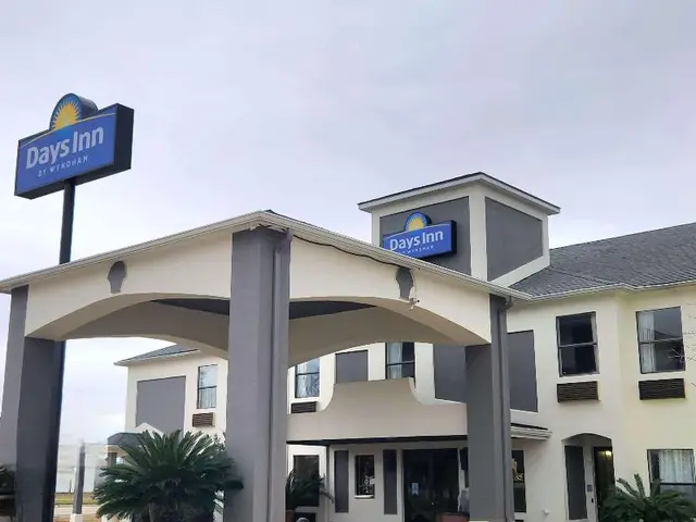 Days Inn By Wyndham Lafayette