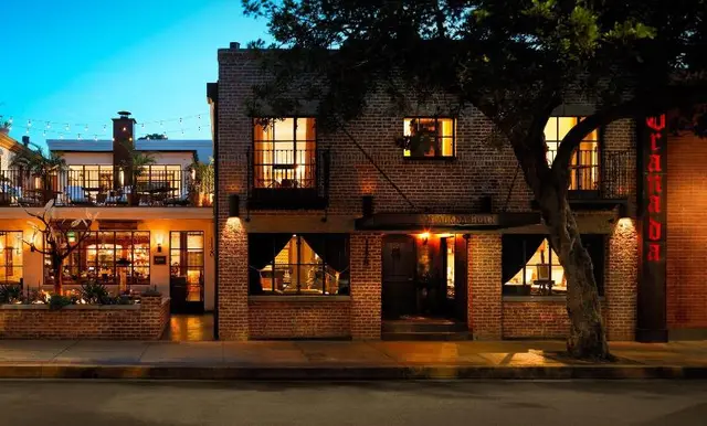 Granada Hotel & Bistro