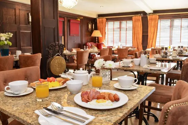 Celtic Lodge Guesthouse Restaurant Bar