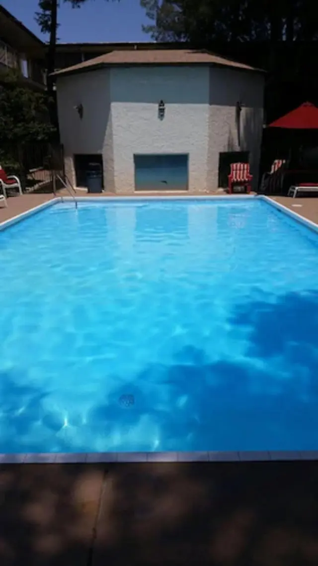 Mariposa Hotel